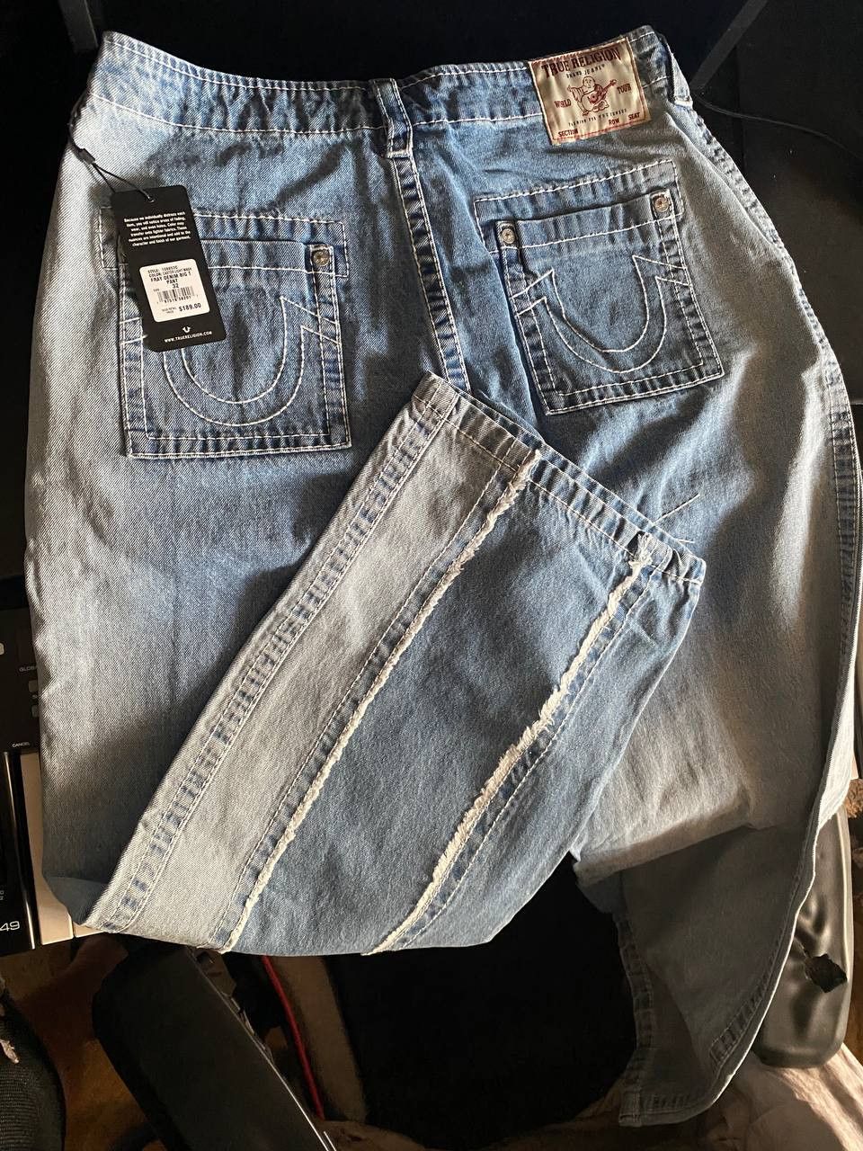 True Religion True Religion Baggy Fray Denim Big TJeans Size US 33 - 7 Thumbnail