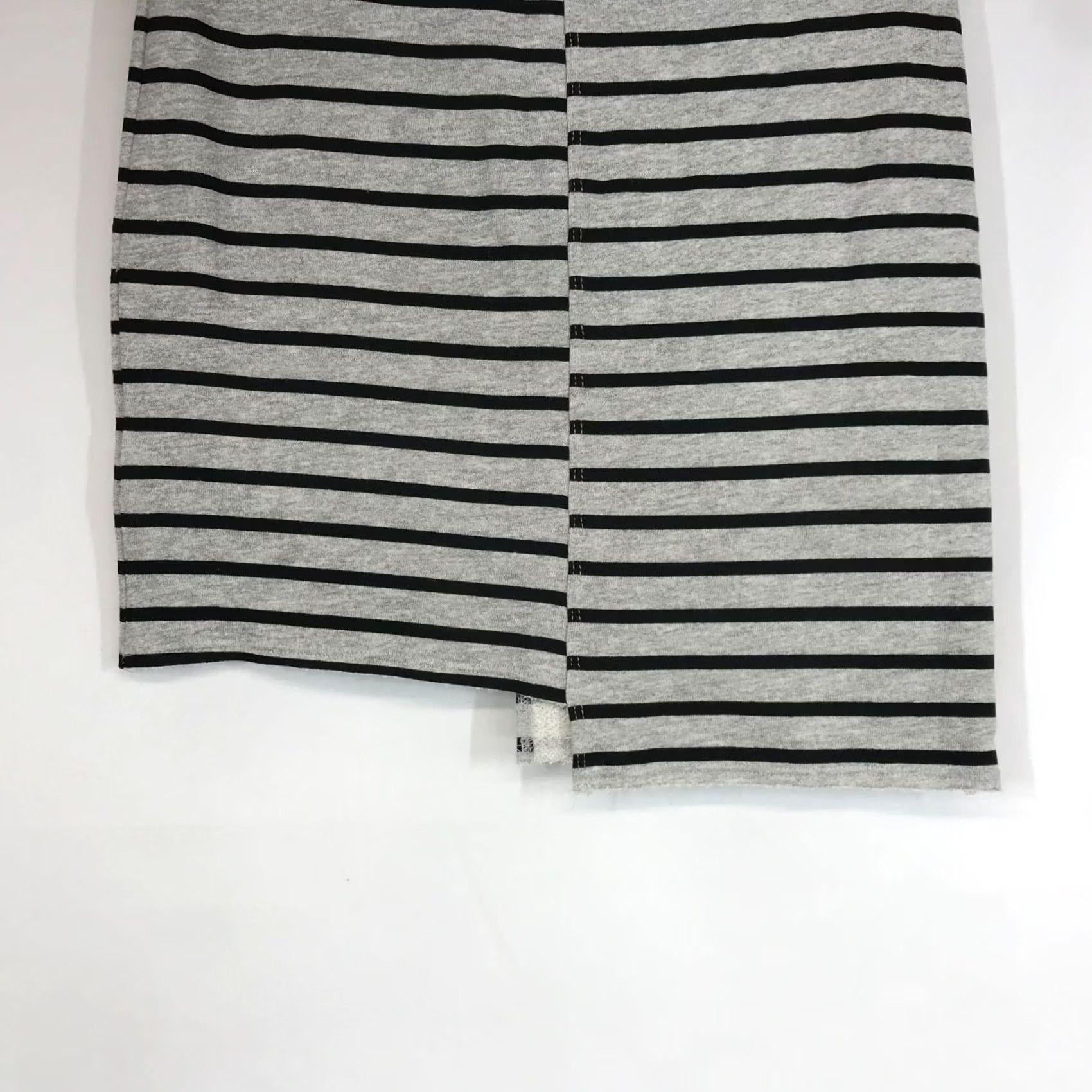 Sundry SUNDRY Skirt Women's 0 Gray Black Drawstring Waist Solis Stripe Mini Size 25" / US 0 / IT 36 - 6 Thumbnail
