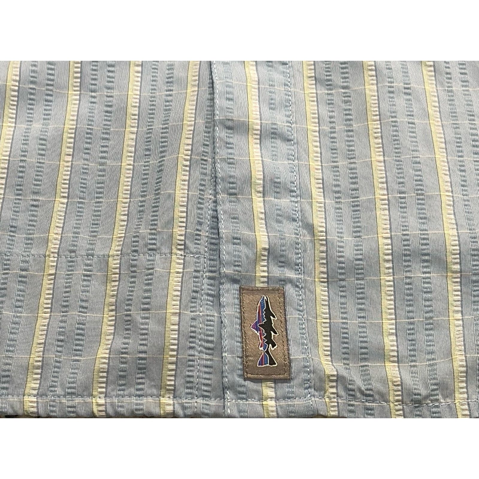 Patagonia Patagonia Shirt Mens Congo Town Pucker shirt Vented Nylon Polyester Blue Sz XL Button-Down Mens Size US XL / EU 56 / 4 - 2 Thumbnail