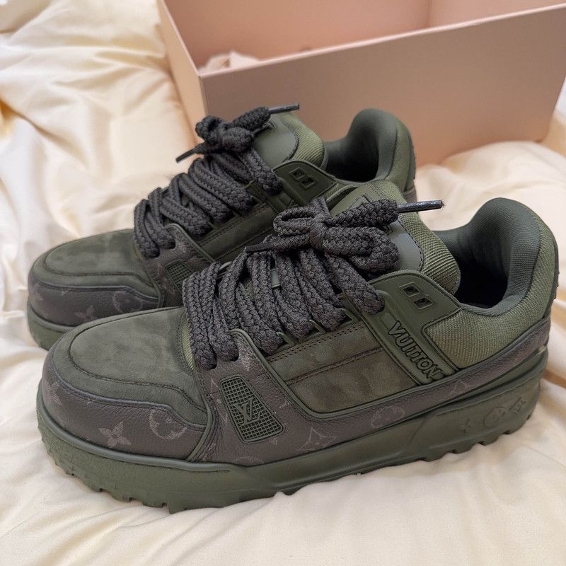 Louis Vuitton Louis Vuitton Trainer Maxi Low Top Sneakers 0079 Size US 9.5 / EU 42-43 - 1 Thumbnail