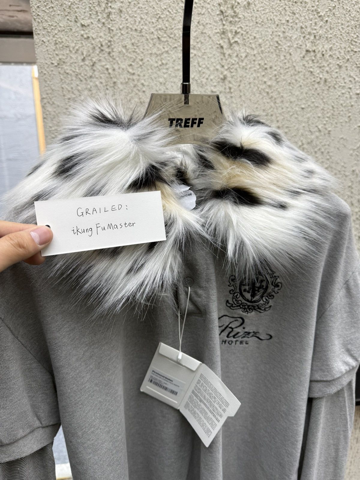 トップス protocol index FUR COLLAR LAYERED POLO PROTOCOL INDEX FUR COLLAR LAYERED POLO SHIRTS-MELANGE GREY