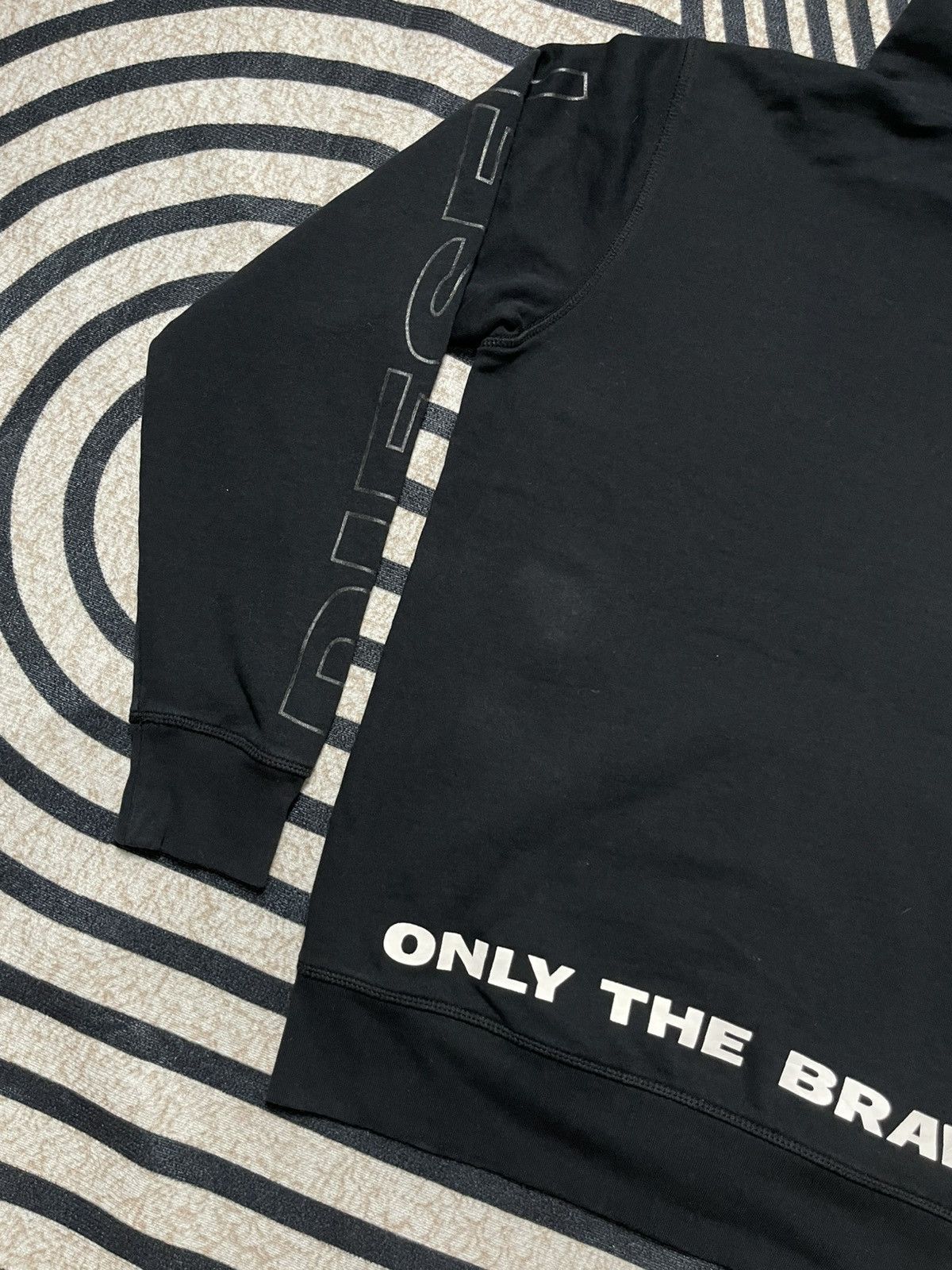 Diesel 00s DIESEL “ONLY THE BRAVE” SPELLOUT SLEEVE ZIP UP HOODIE Size US M / EU 48-50 / 2 - 13 Thumbnail