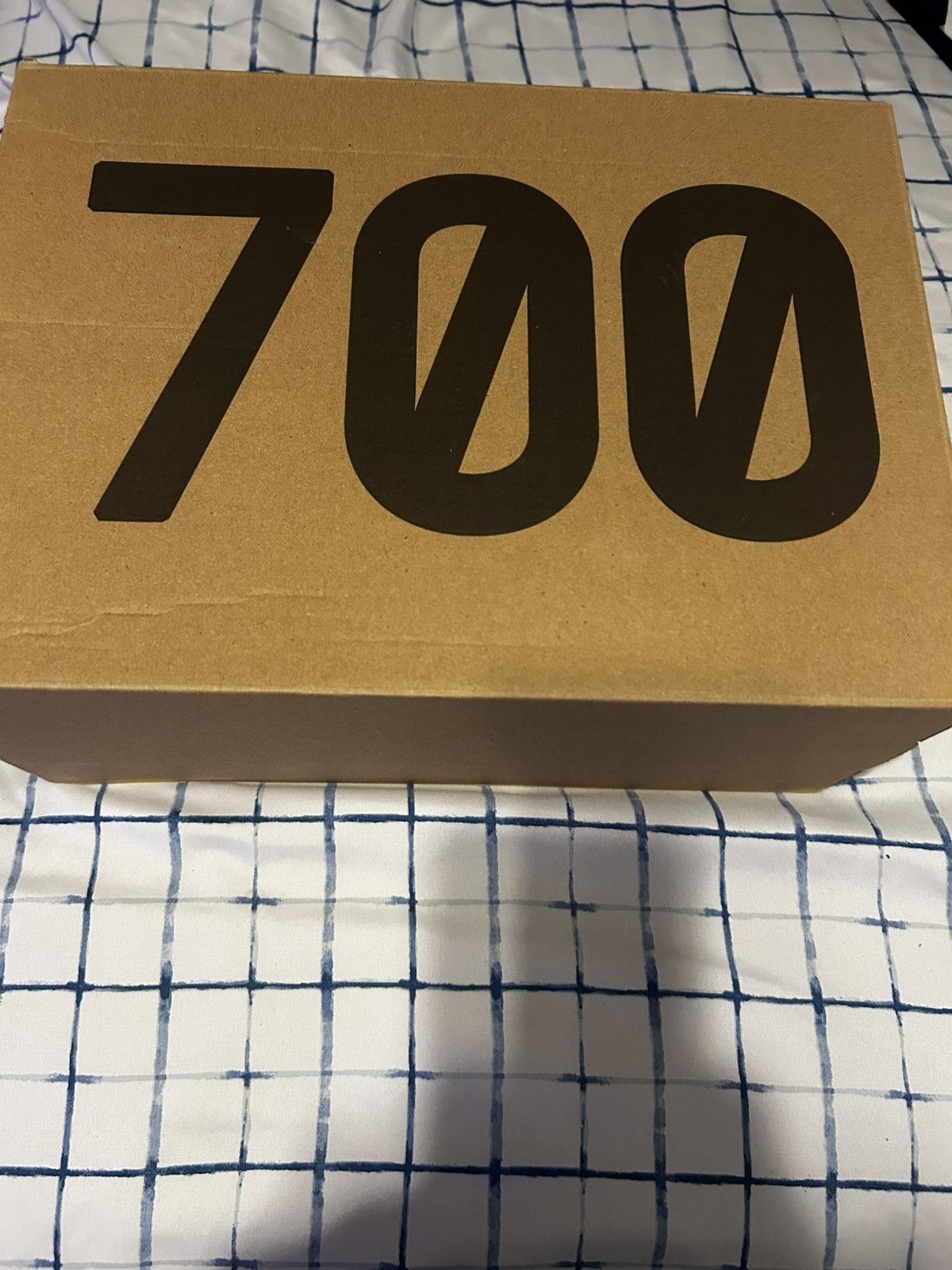 Yeezy Yeezy 700 V3 "Arizona" trainers Size US 8 / EU 41 - 1 Thumbnail