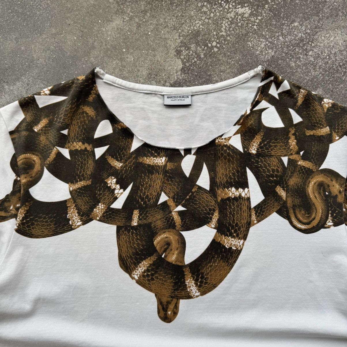 Marcelo Burlon Marcelo Burlon Snake Printed T-Shirt Size US M / EU 48-50 / 2 - 3 Thumbnail