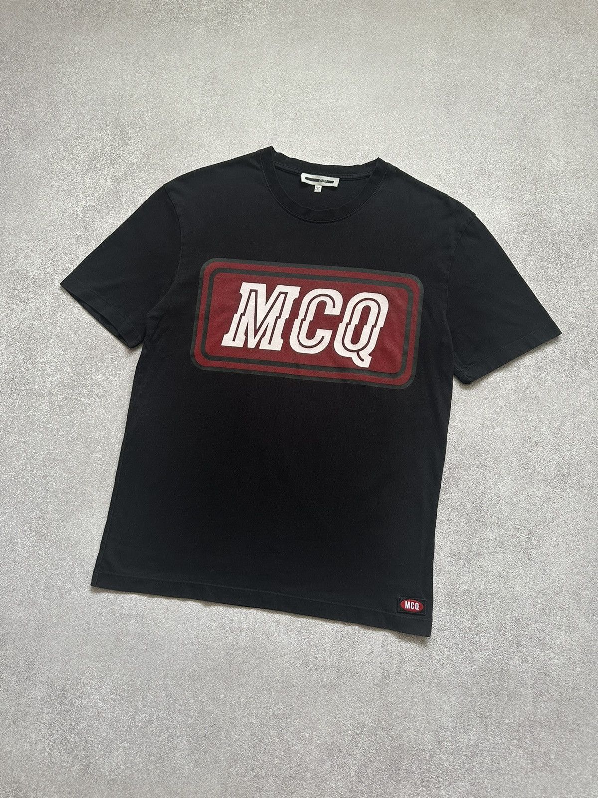 Alexander McQueen × Designer × McQ Alexander McQueen Alexander McQueen T-shirt Big Logo Designer Black Tee Size US M / EU 48-50 / 2 - 2 Thumbnail