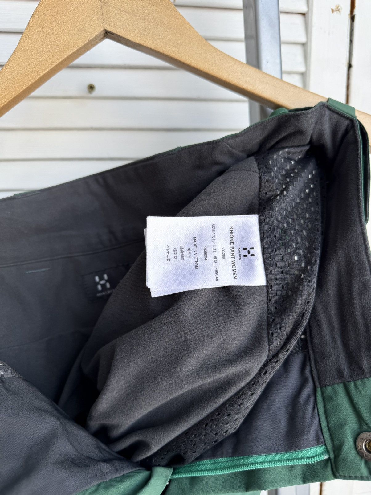 Haglofs Haglöfs Khione Pant Women Gore-Tex Green S Size 28" / US 6 / IT 42 - 13 Thumbnail