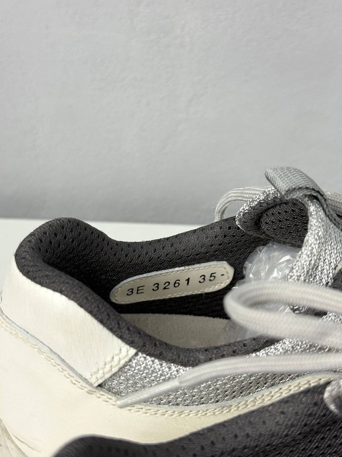 Prada Prada Sport Leather White Low Top Sneakers Mens Size US 6 / IT 36 - 11 Thumbnail
