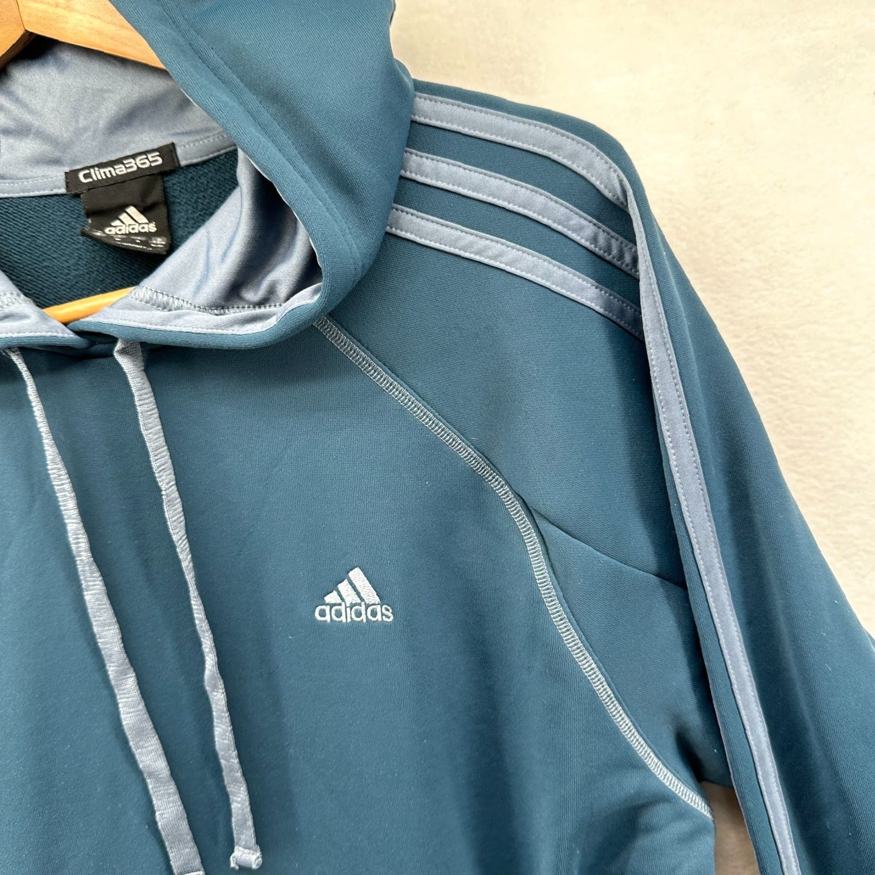 Adidas Adidas Pullover Hoodie Blue Men's Medium Long Sleeve Front Pockets Size US M / EU 48-50 / 2 - 3 Thumbnail