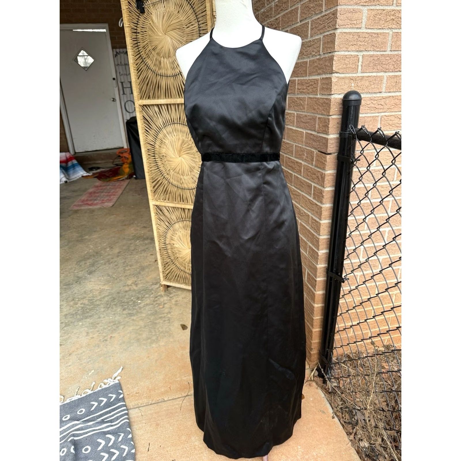 Vera Wang Vera Wang Black Halter Evening Gown Dress Size 8 Satin Formal Prom Wedding Guest Womens Maxi Long Satin Halter Neck Black 8 Formal Wedding Vera Wang Size M / US 6-8 / IT 42-44 - 3 Thumbnail