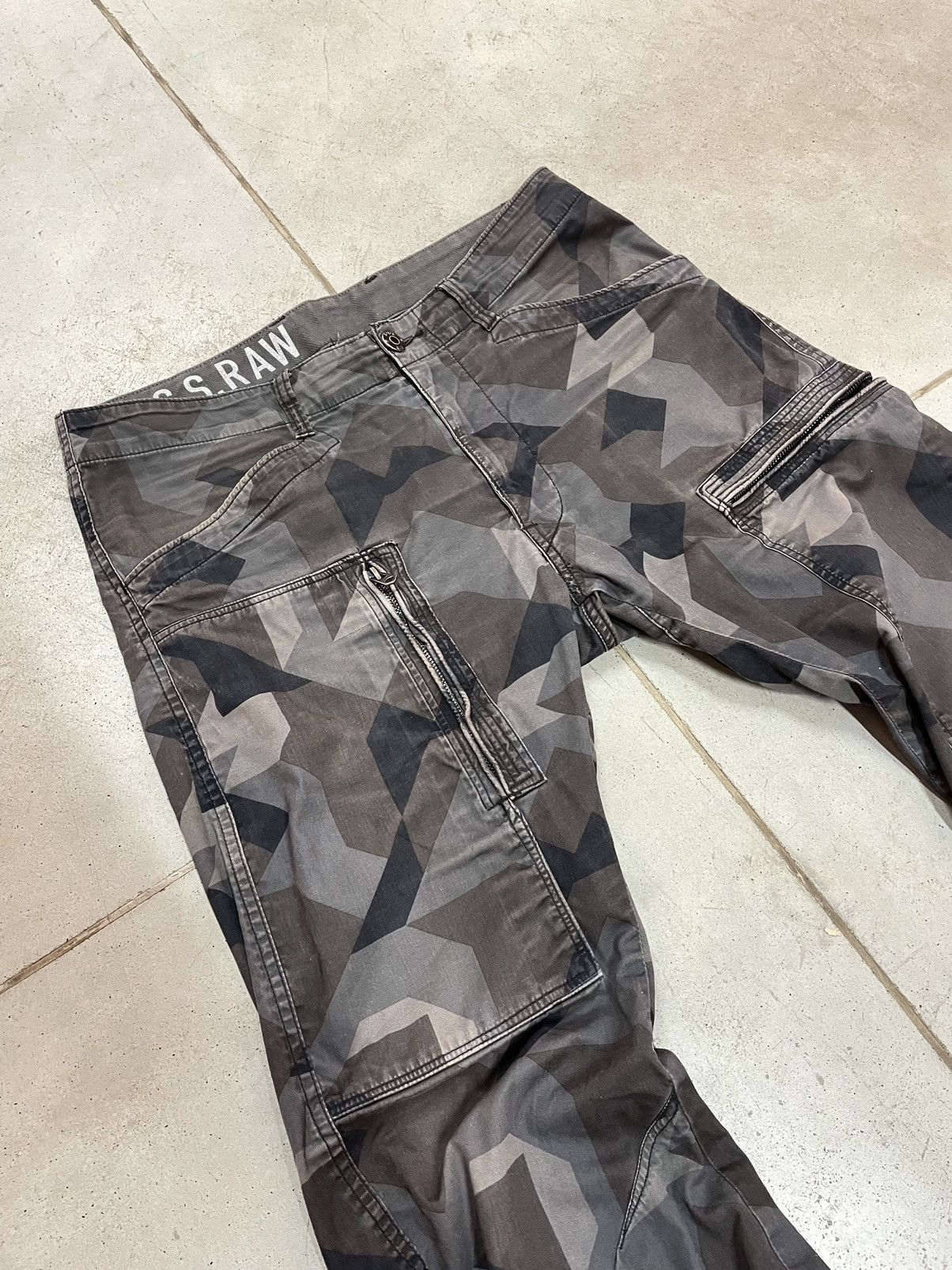 G-Star G-Star Camo Multipocket Knee Tactical Sweatpants Jeans Rare Size US 32 / EU 48 - 2 Thumbnail