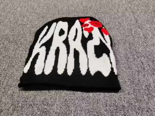 Other Krazy in Love Graphic No Cuff Beanie Hat Black Size ONE SIZE - 2 Thumbnail