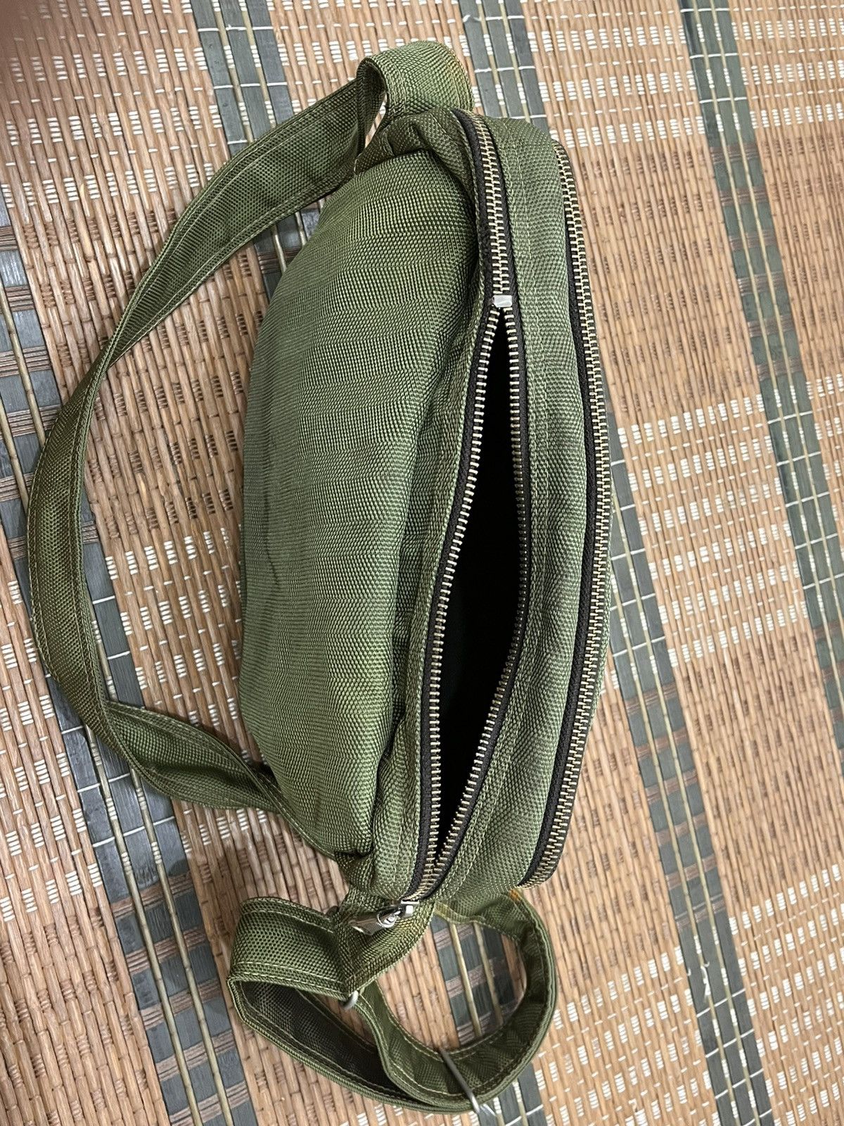 Porter Porter International Stain & Worn Messenger Bag Size ONE SIZE - 16 Thumbnail