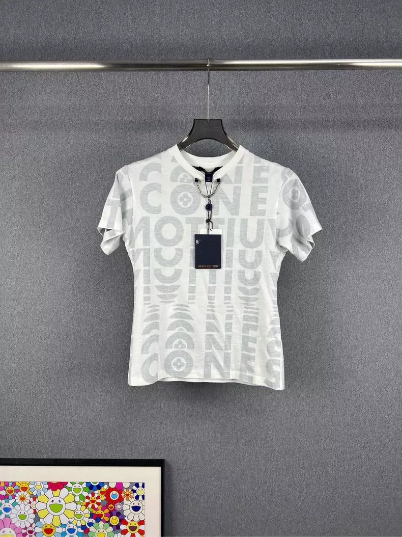 Louis Vuitton Louis Vuitton Presbyopia bullet screen short sleeve Size XXS / US 00 / IT 34 - 1 Thumbnail