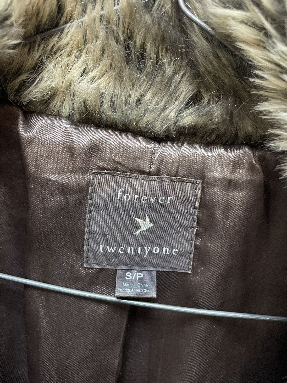 Designer × Japanese Brand × Vintage Forever Twentyone Faux Fur Jacket Coat Size S / US 4 / IT 40 - 7 Thumbnail