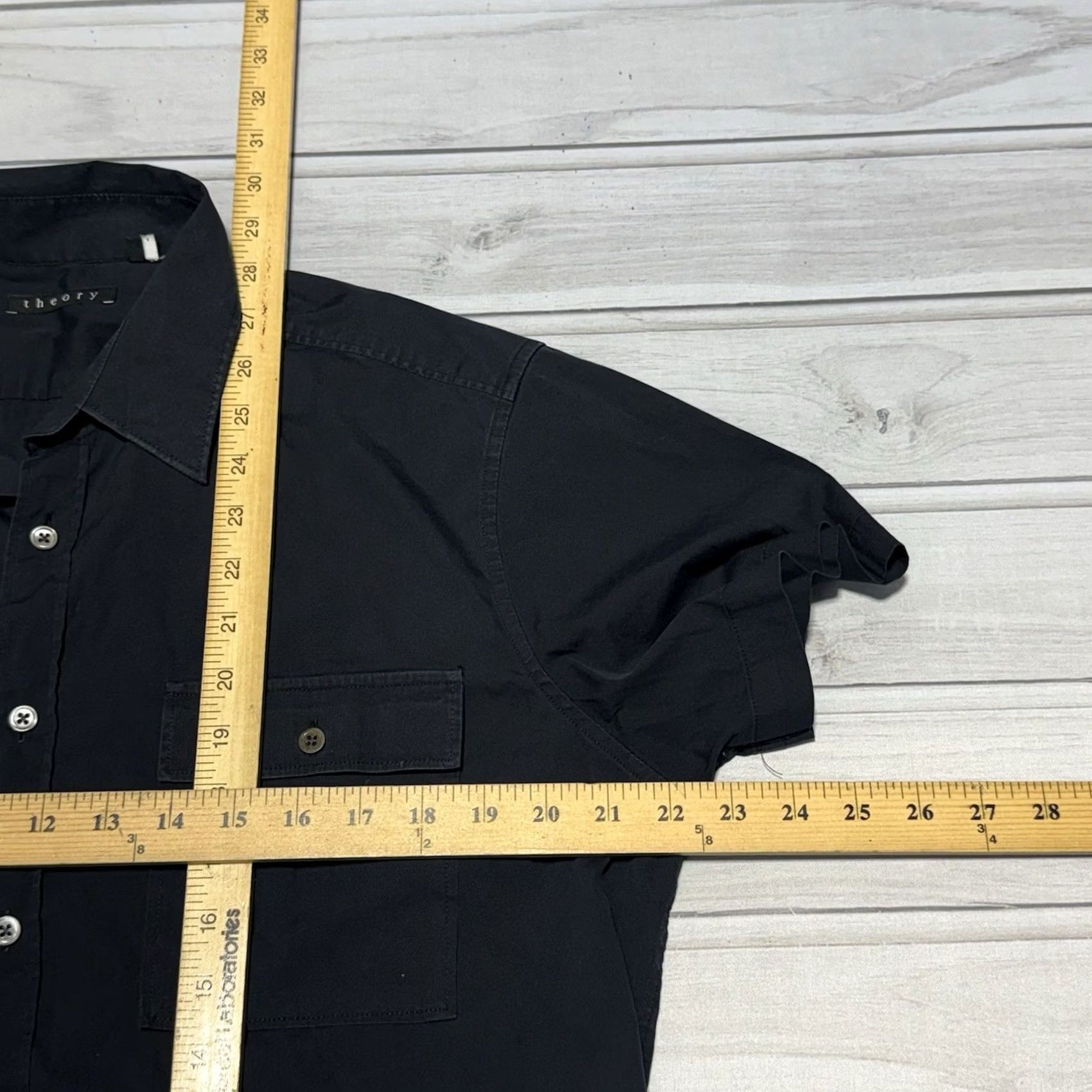 Theory Theory Shirt Mens Large Black Short Sleeve Button Front Pocket Size US L / EU 52-54 / 3 - 5 Thumbnail