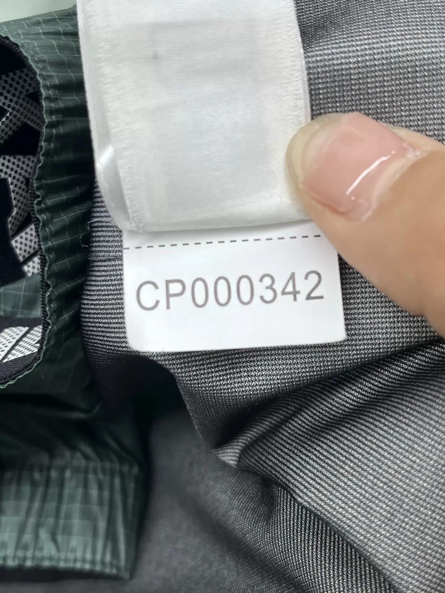 Other KAILAS MONT-X Icy Lake Green Waterproof Hard Shell L Size US L / EU 52-54 / 3 - 9 Thumbnail