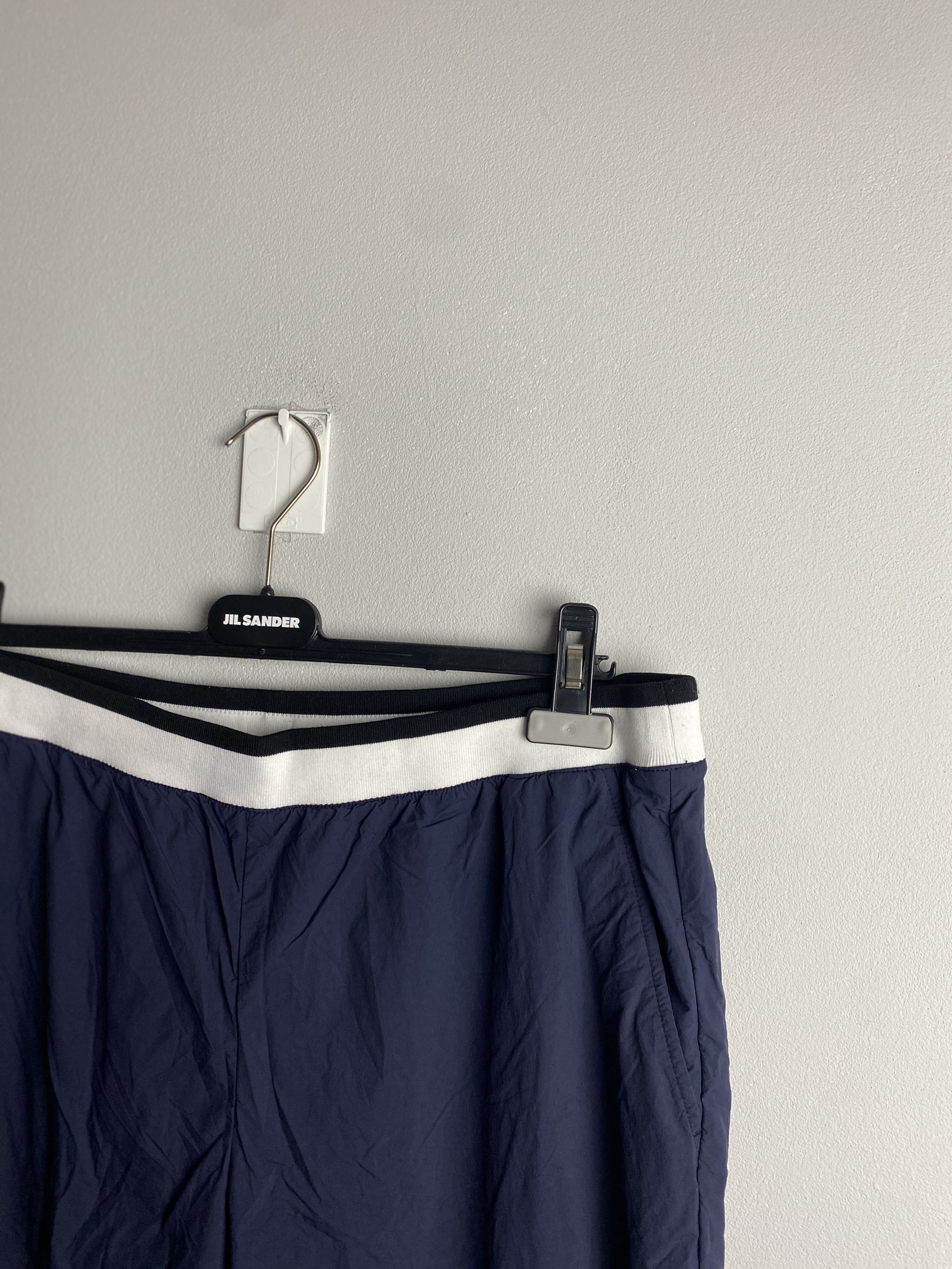 JW Anderson × Uniqlo JW Anderson x Uniqlo casual nylon pants Size US 34 / EU 50 - 2 Thumbnail