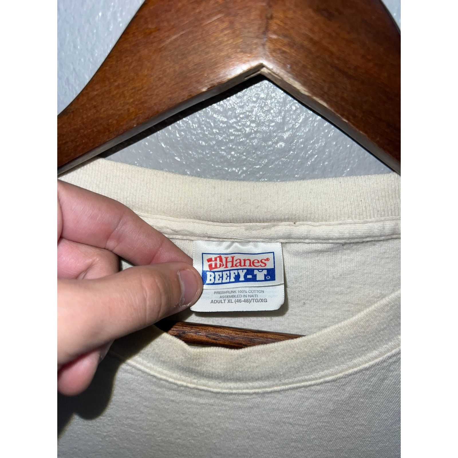Hanes Vintage Native American Shirt Reese Tipis Teepee Stained Tee Size US XL / EU 56 / 4 - 6 Thumbnail