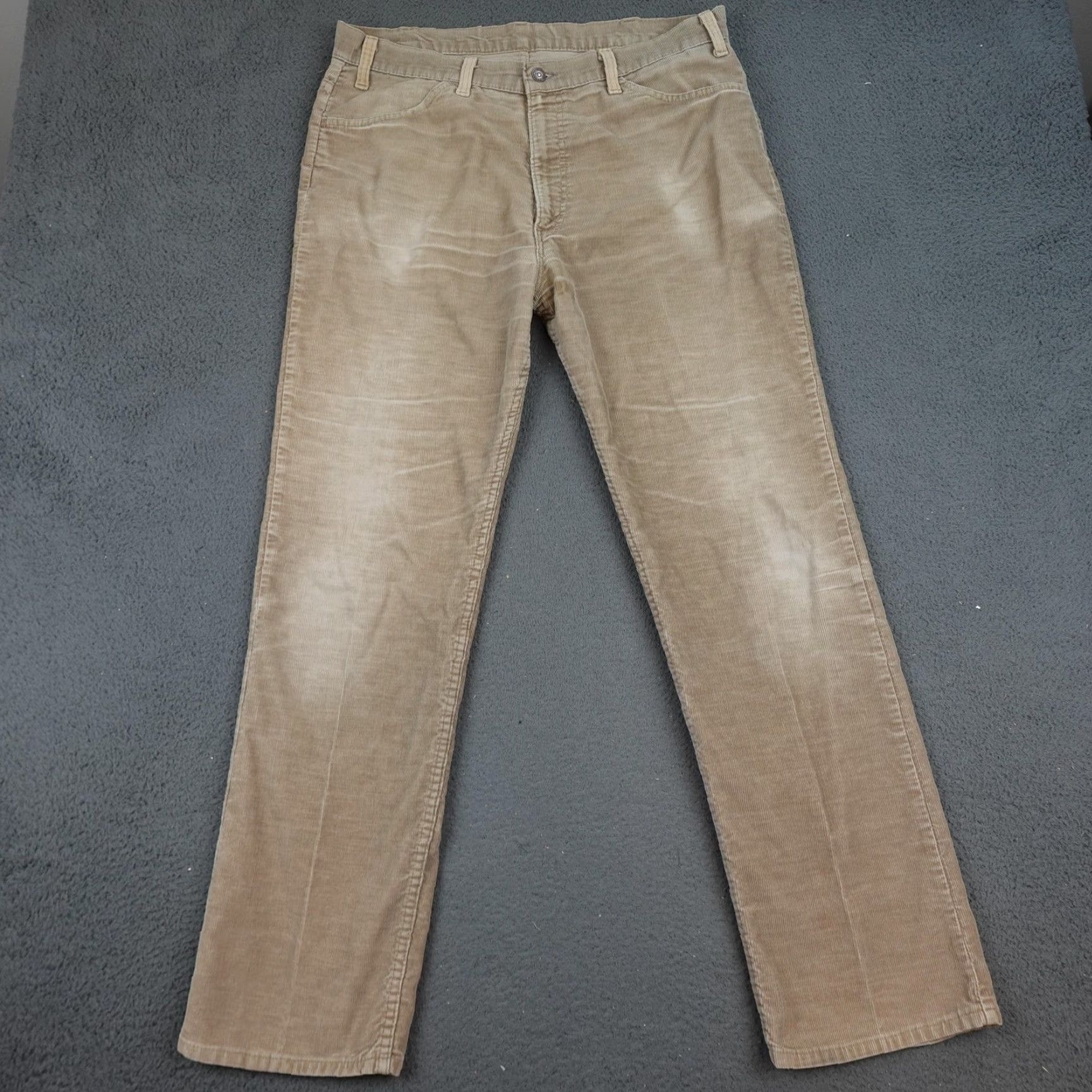 Levi's VINTAGE Levi's 517 Pants Mens 35x30 Corduroy Straight Leg Five Pocket Casual Beige Size US 35 - 2 Thumbnail