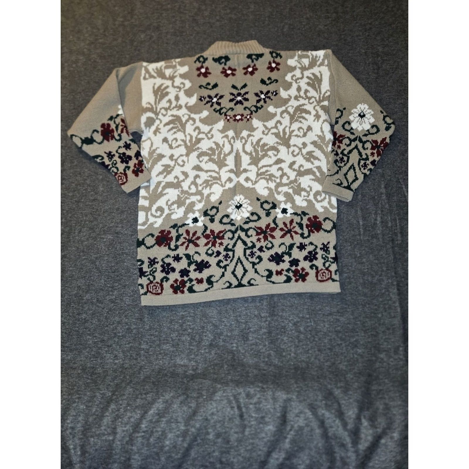 Vintage VINTAGE Dana Scott Pullover Sweater Women's L Beige Paisley 90s Christmas USA Stritched N/A Size L / US 10 / IT 46 - 6 Thumbnail