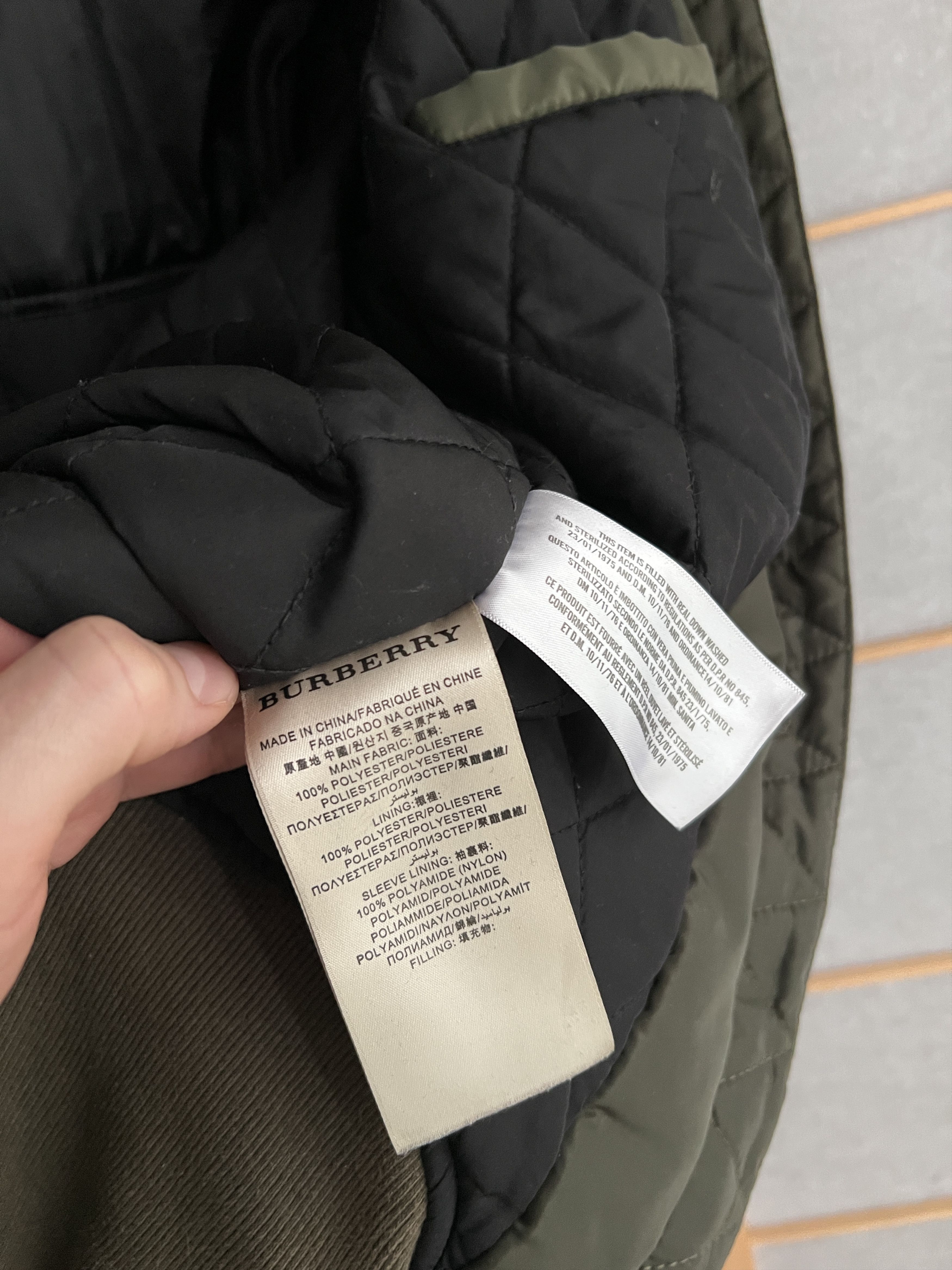 Burberry Burberry vintage faux fur hood bomber jacket avant garde y2k Size M / US 6-8 / IT 42-44 - 20 Thumbnail