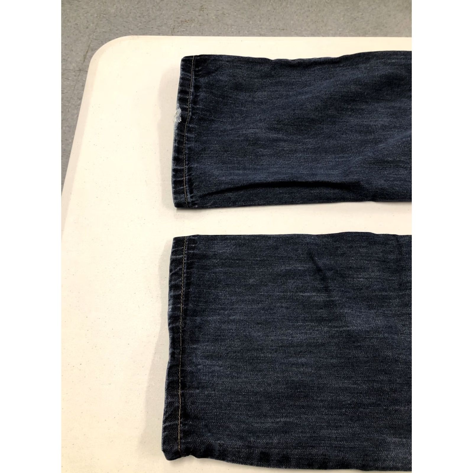 Vintage CAVI Jeans - Regular Straight Blue Denim - Men 35x30 Embroidered Design Jeans Mens Straight 35 Inseam 30 Size US 35 - 5 Thumbnail