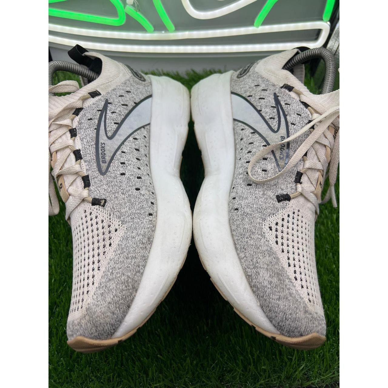 Brooks Brooks Glycerin 20 StealthFit Wmns Running Shoes Grey SZ 10 Size US 10 / IT 40 - 3 Thumbnail