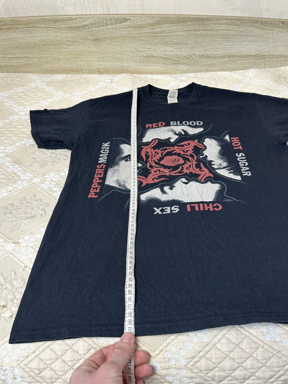 Band Tees 🔥 Red Hot Chili Peppers Blood Sugar Sex Magik Tee Shirt Y2K Size US L / EU 52-54 / 3 - 7 Thumbnail