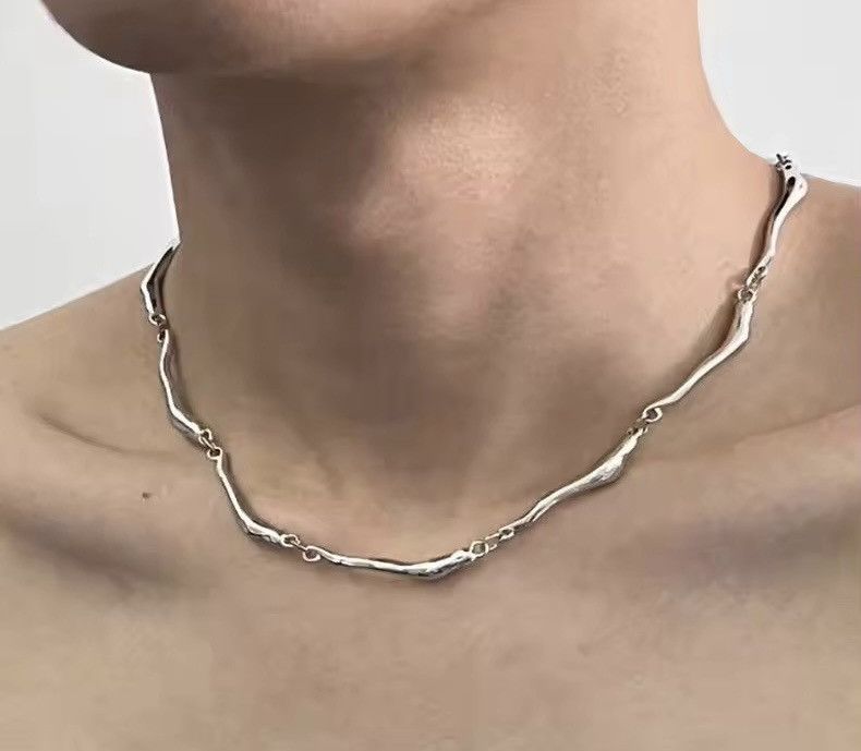 Jewelry Wave Shape Necklace Size ONE SIZE - 1 Thumbnail