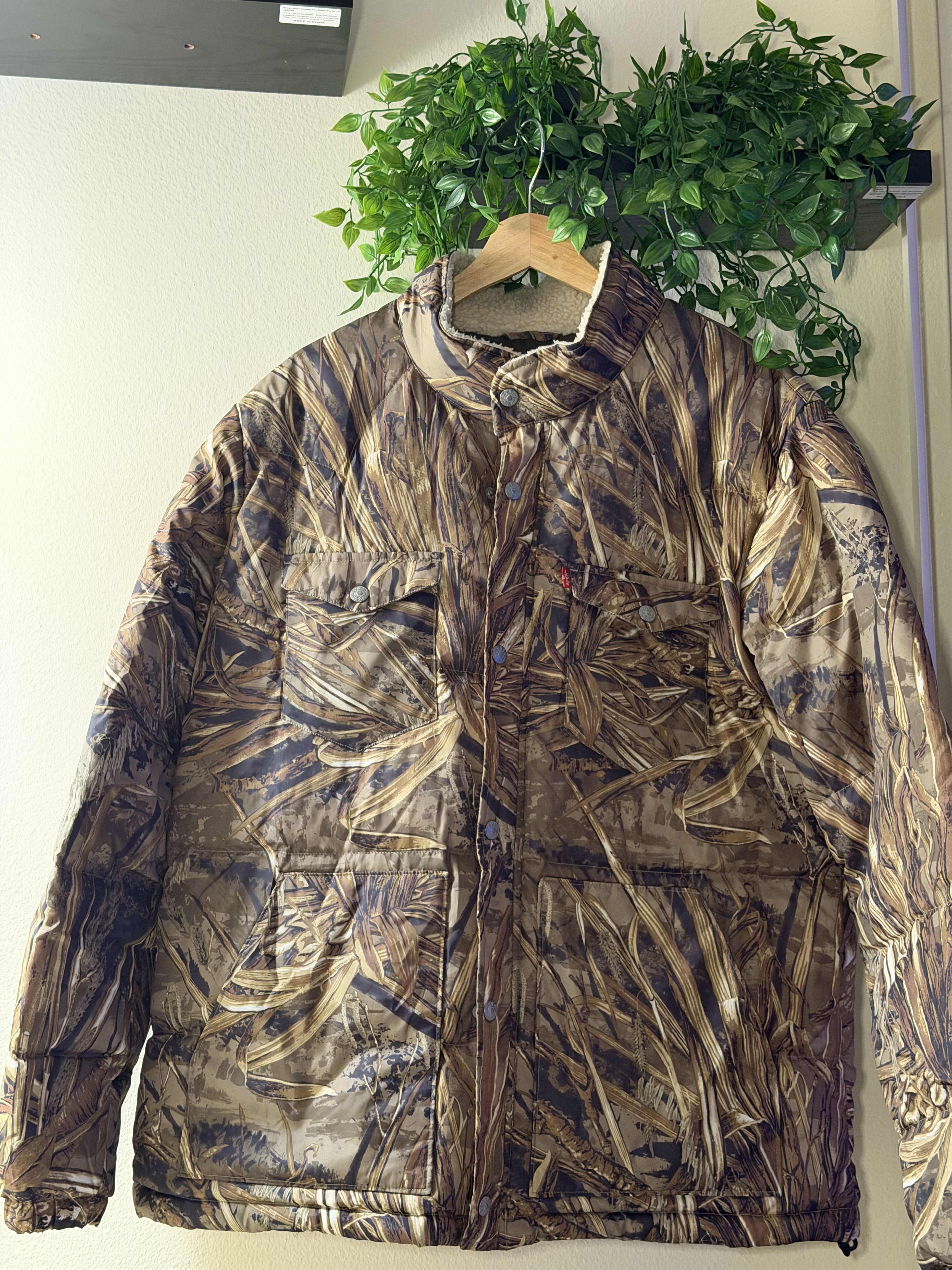 Levi's Levis Camo Puffer Size US L / EU 52-54 / 3 - 2 Thumbnail