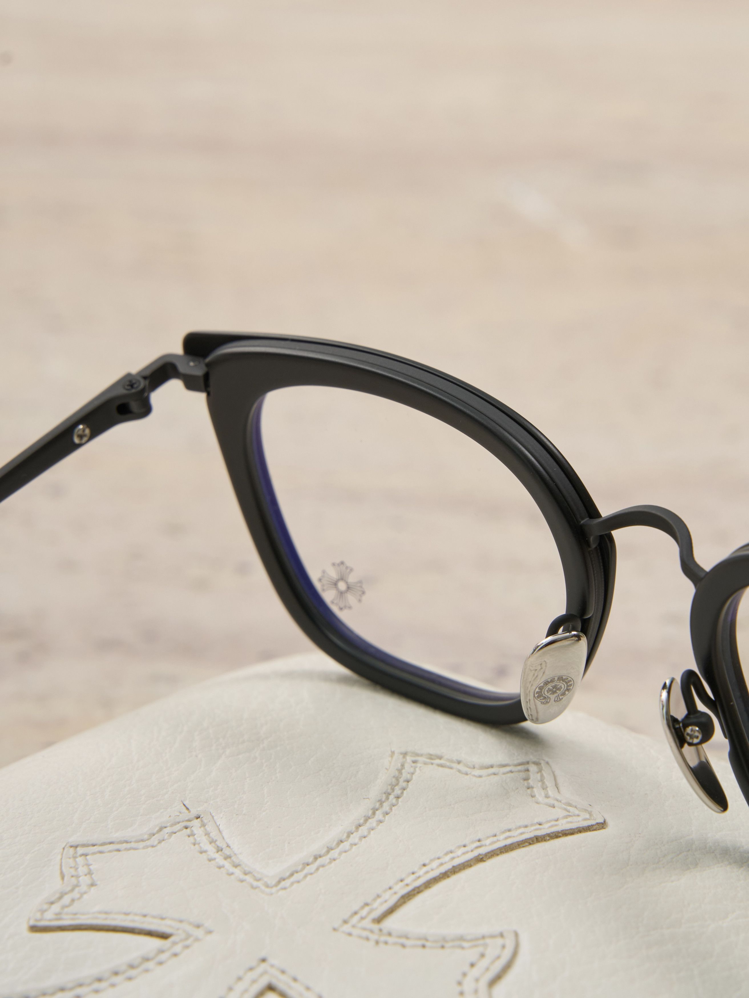 Chrome Hearts CHROME HEARTS STRAPADICTOME MATTE BLACK Size ONE SIZE - 7 Thumbnail