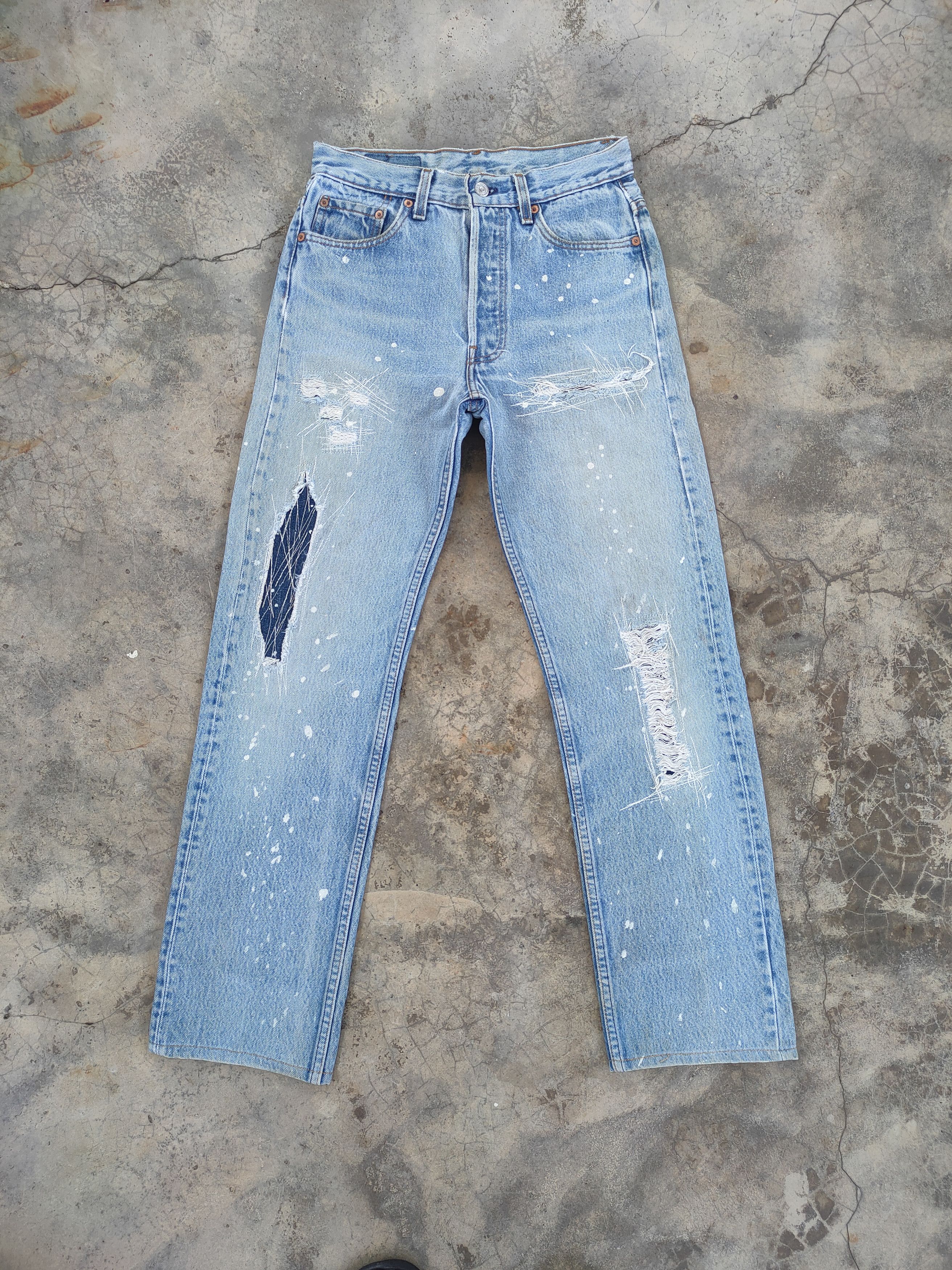 VINTAGE LEVI'S 501 92s USA FADED RIPPED JEANS DENIM PANTS