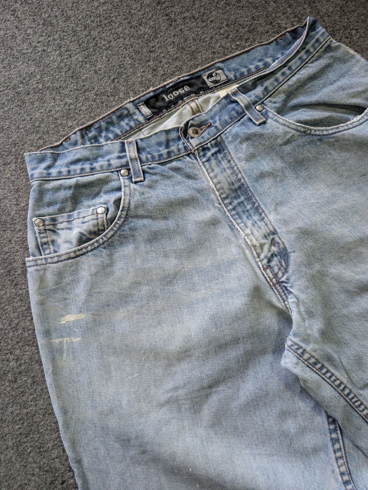 Levi's Levis Silvertab 33x34 loose Blue Wash 90s paint splatter Size US 33 - 3 Thumbnail