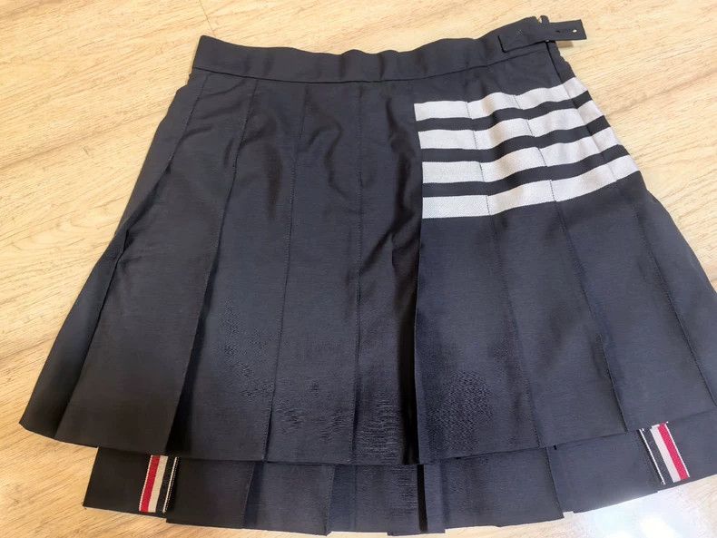 Thom Browne A hundred-and-fifty centimeter skirt