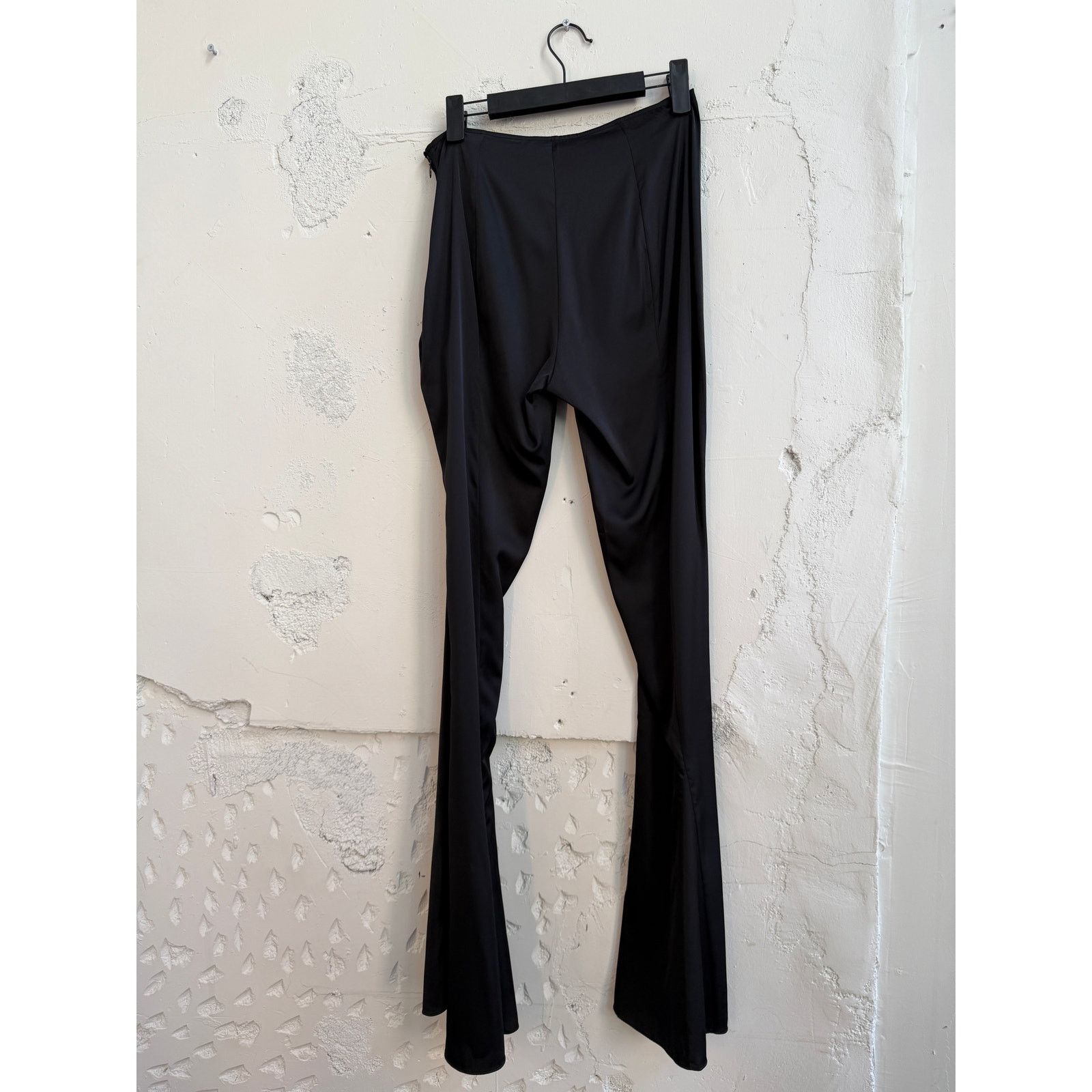 Acne Studios Acne Studios Flared Satin Pants Size 27" / US 4 / IT 40 - 2 Thumbnail
