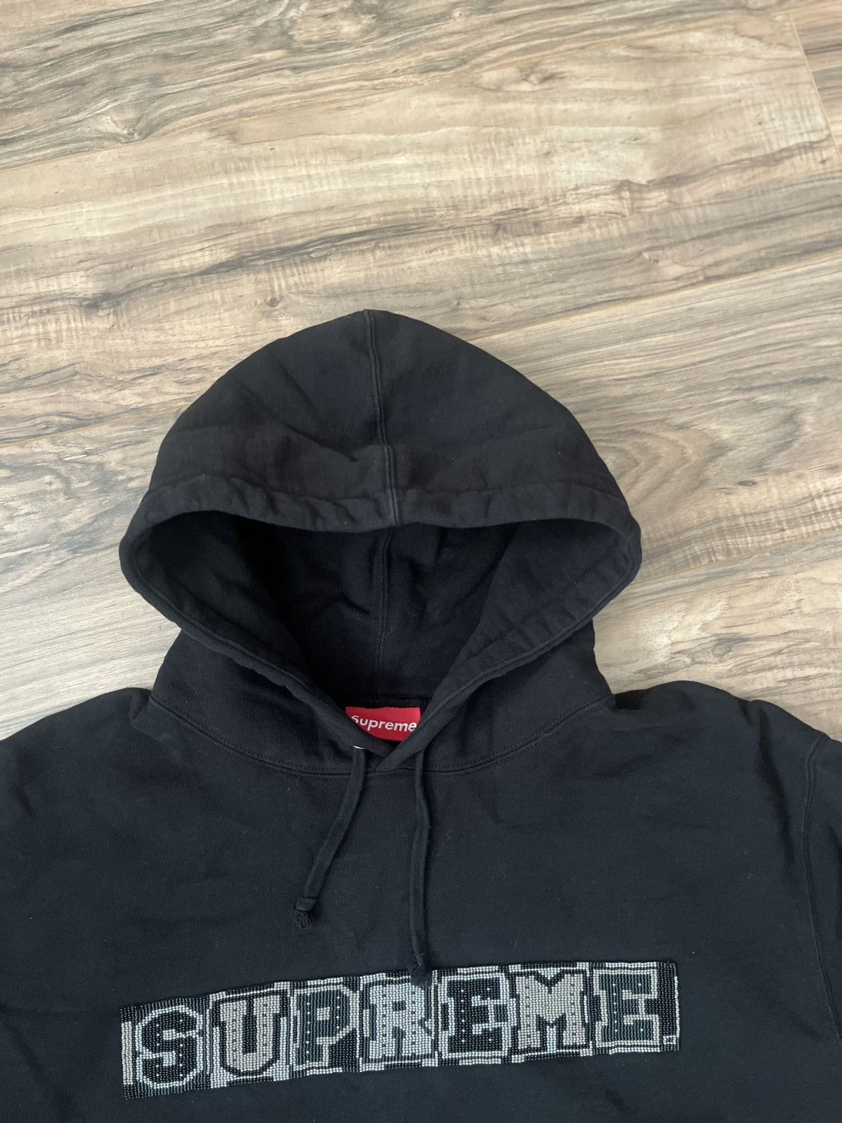 Supreme Supreme Beaded Hooded Sweatshirt Size US L / EU 52-54 / 3 - 12 Thumbnail