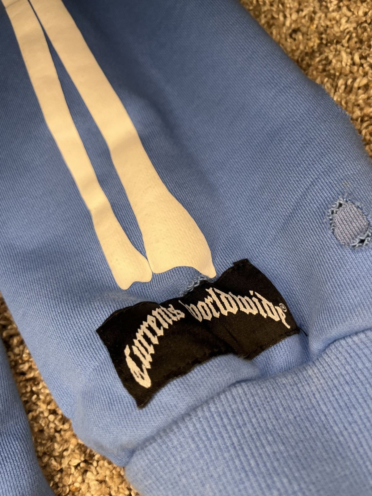 Other light blue currents skeleton hoodie size XL Size US XL / EU 56 / 4 - 5 Thumbnail