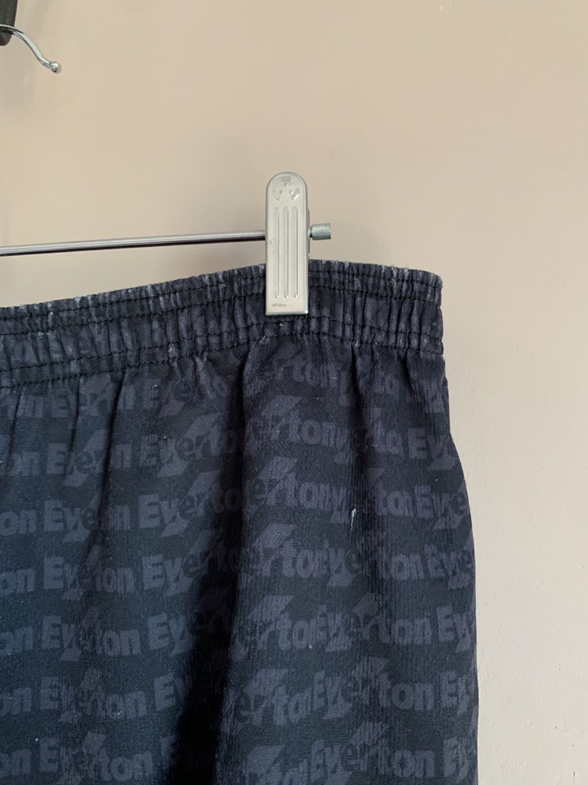 Umbro × Vintage Everton Away Football Shorts Umbro Vintage Soccer Size M Size US 32 / EU 48 - 7 Thumbnail