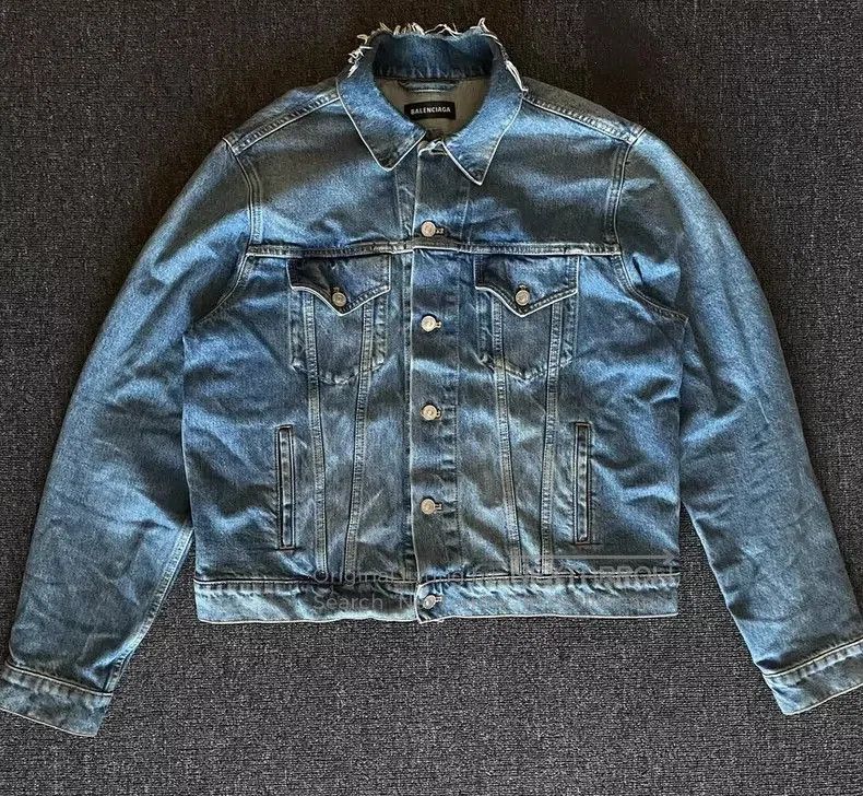 Balenciaga Balenciaga Classic Denim Jacket. Size US XL / EU 56 / 4 - 1 Thumbnail