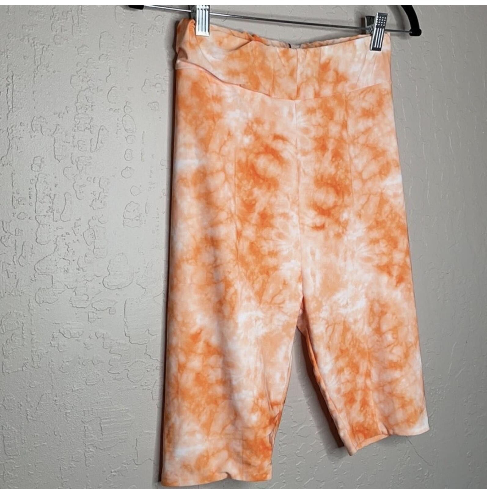 Other Prettylittlething biker Shorts Size 27" / US 4 / IT 40 - 2 Thumbnail