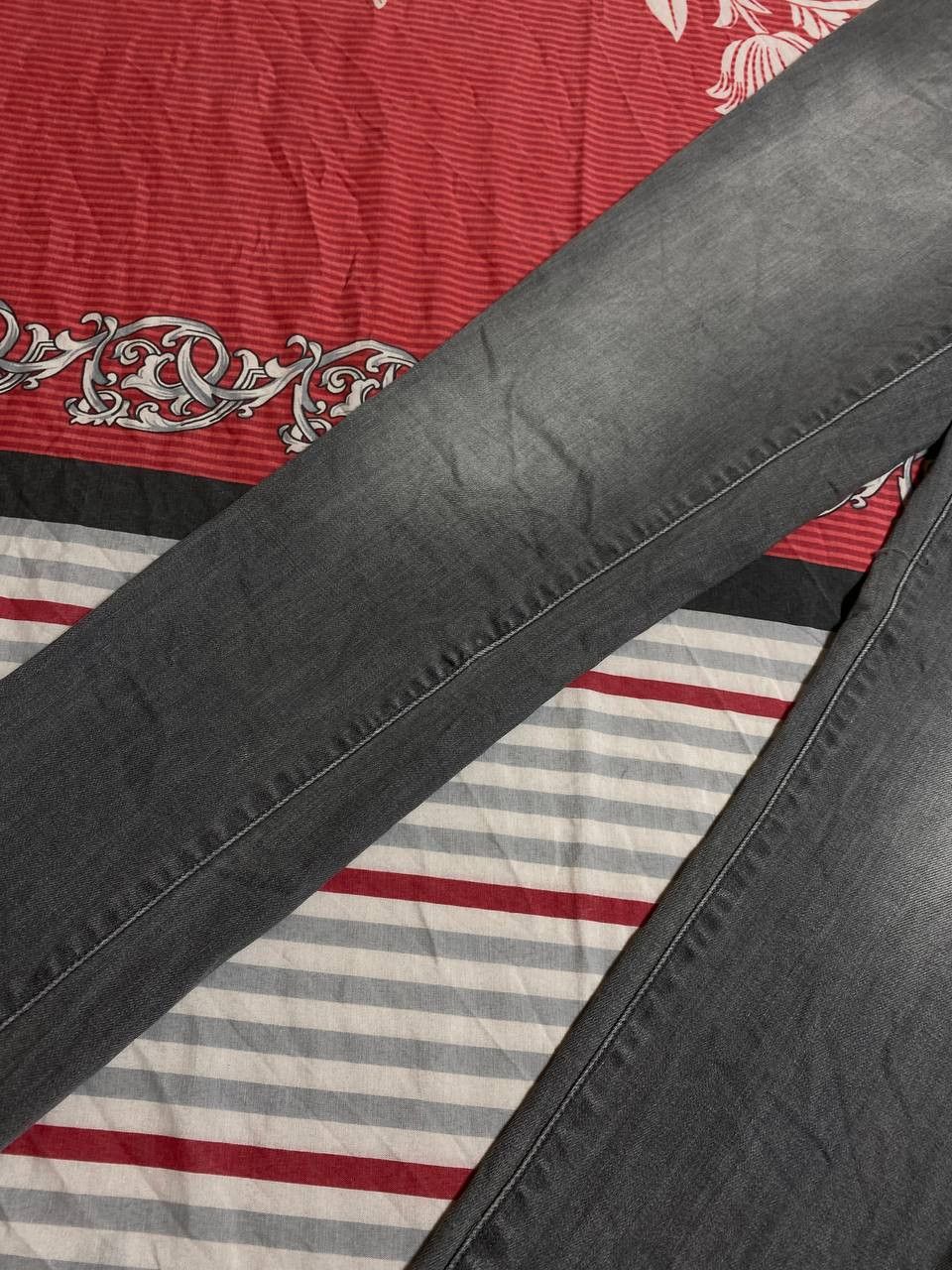 Levi's × Vintage Vintage Levi's Jeans Distressed Denim SKINNY MODERN RISE Size US 32 / EU 48 - 21 Thumbnail