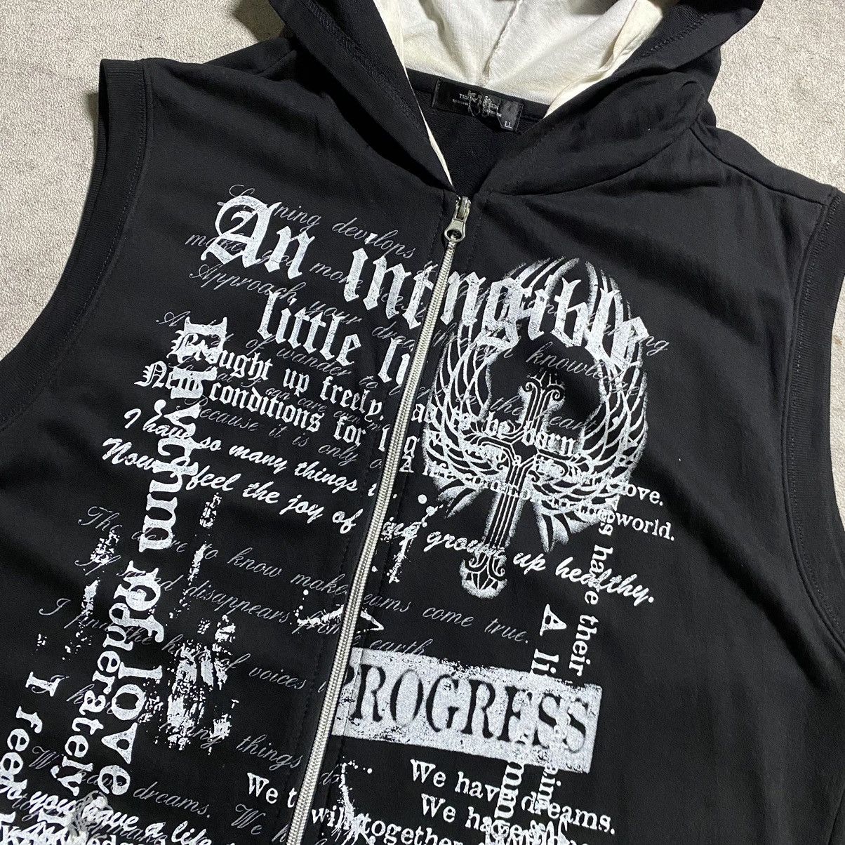 Le Grande Bleu (L.G.B.) Japanese Triune 3 Design Vest Hoodie - Gothic Style Size US M / EU 48-50 / 2 - 4 Thumbnail