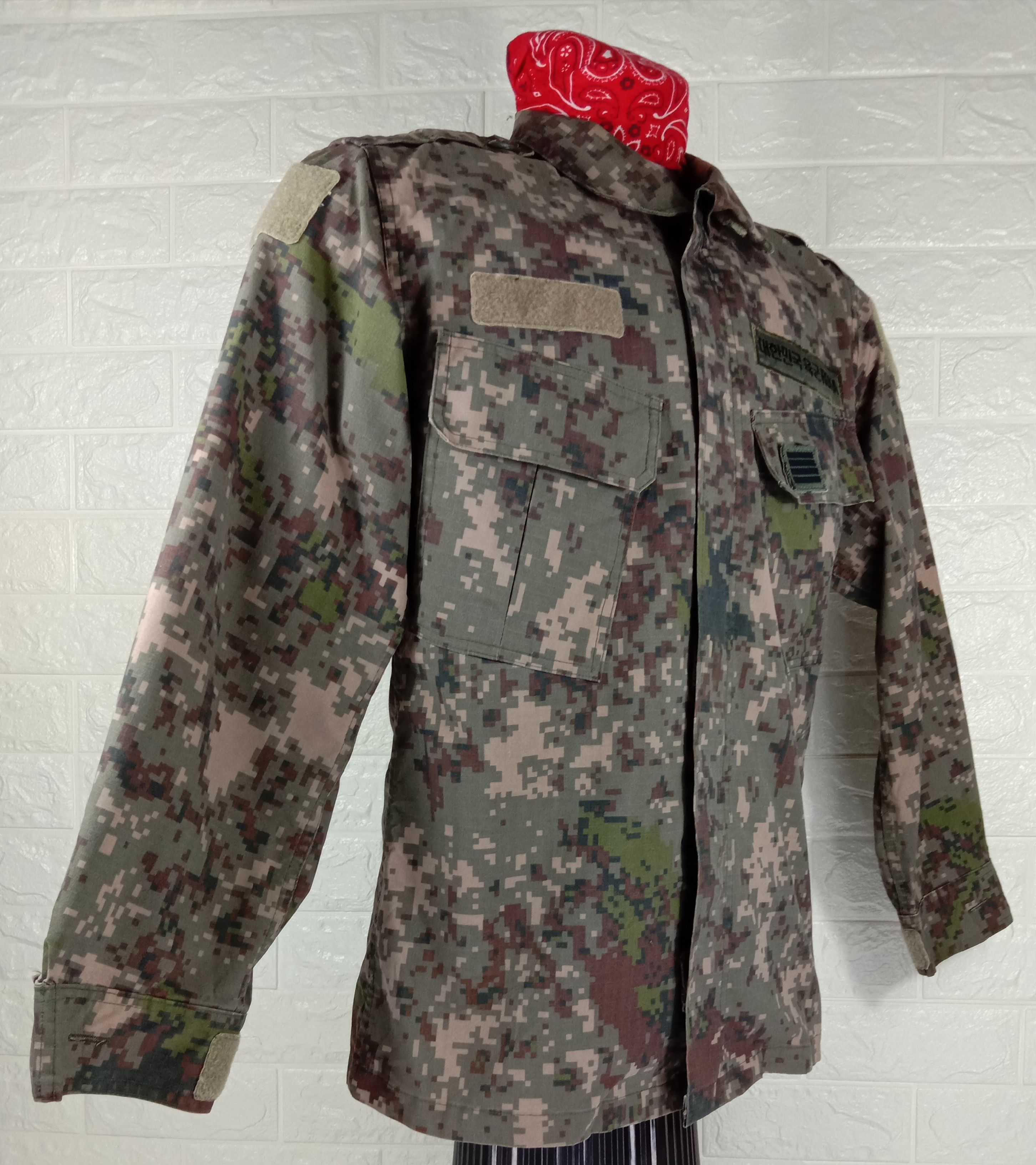 Vintage Vintage ROKA Military Camo Digital Tactical Jacket Size US M / EU 48-50 / 2 - 2 Thumbnail