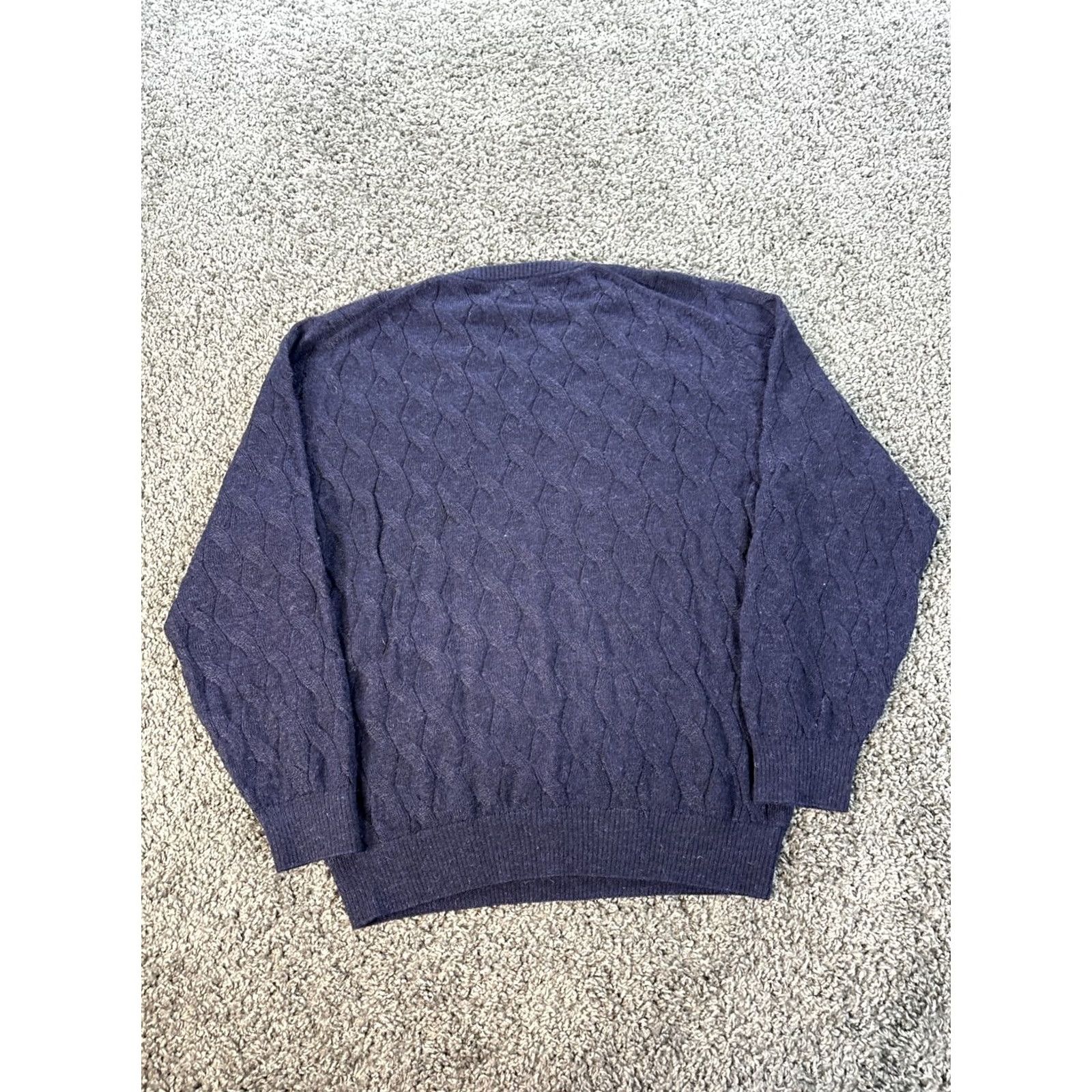 Cremieux Daniel Cremieux Sweater Mens L Blue Signature 100% Alpaca Cable V-Neck Peru Size US L / EU 52-54 / 3 - 5 Thumbnail