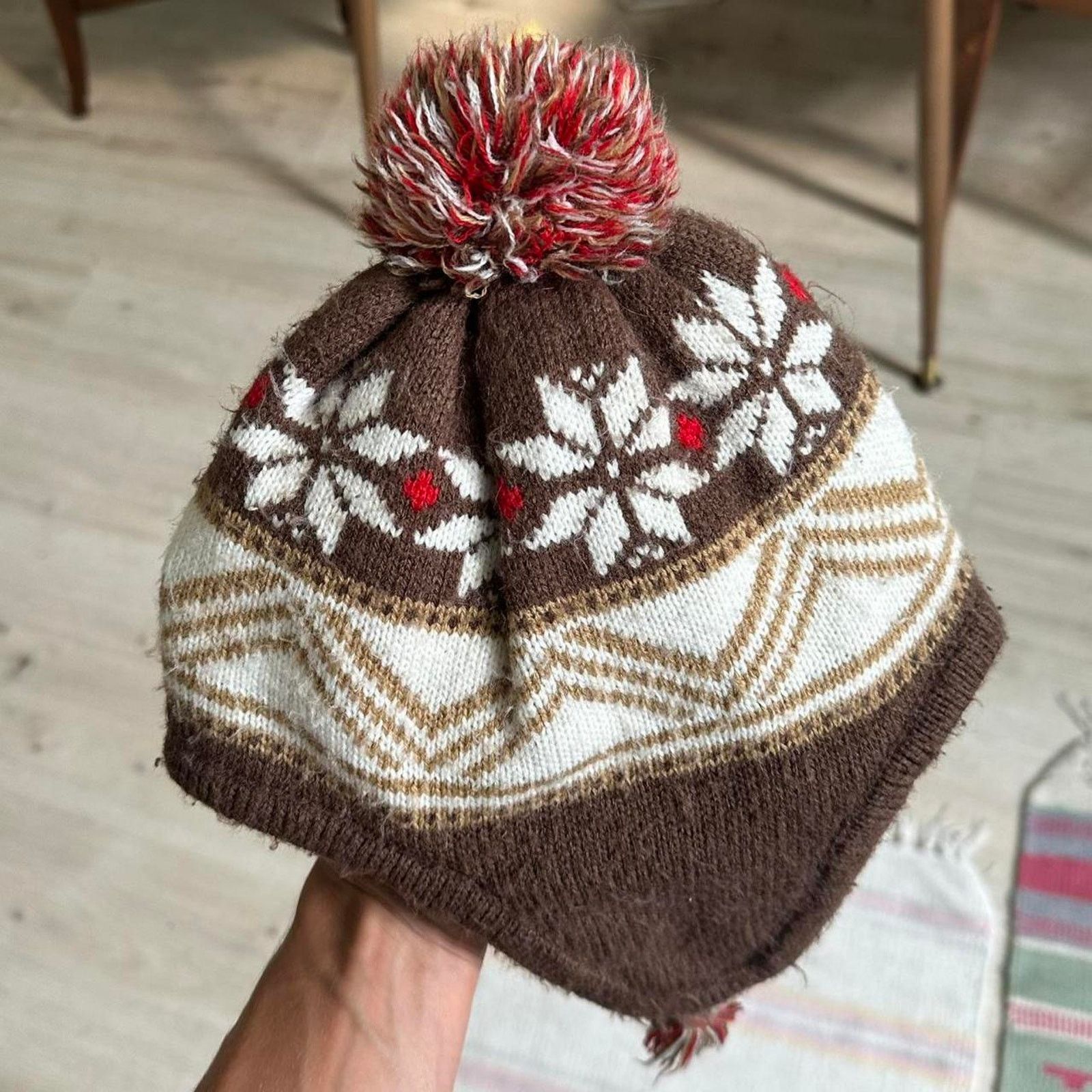 Old Navy × Vintage Epic Vintage Y2K Aztec Old Navy Ski Ear Flap Tassel Beanie Size ONE SIZE - 5 Thumbnail
