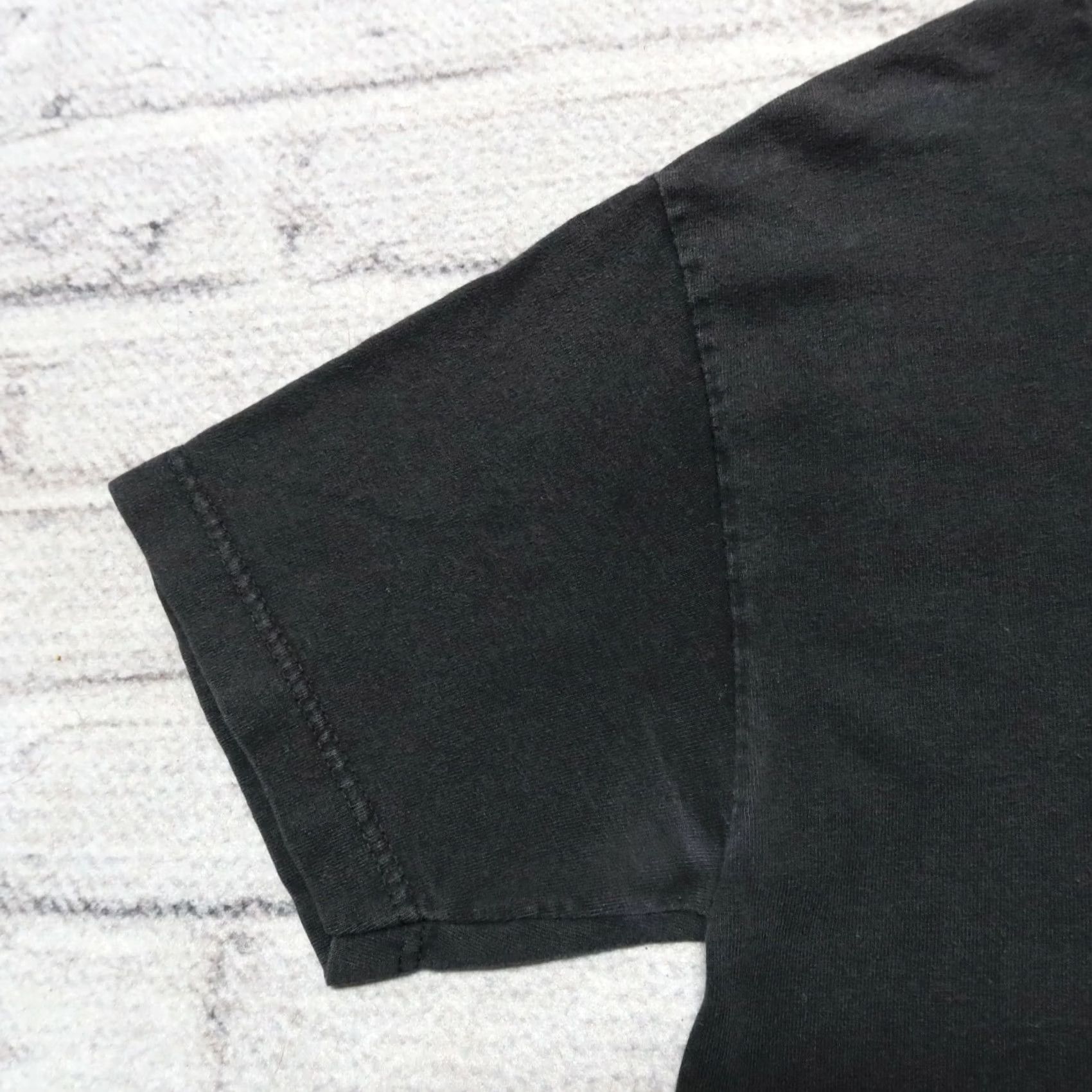 Vintage Vintage Planet Earth Shirt 90s Skateboard Size S Black Mens Shirt Size US S / EU 44-46 / 1 - 5 Thumbnail