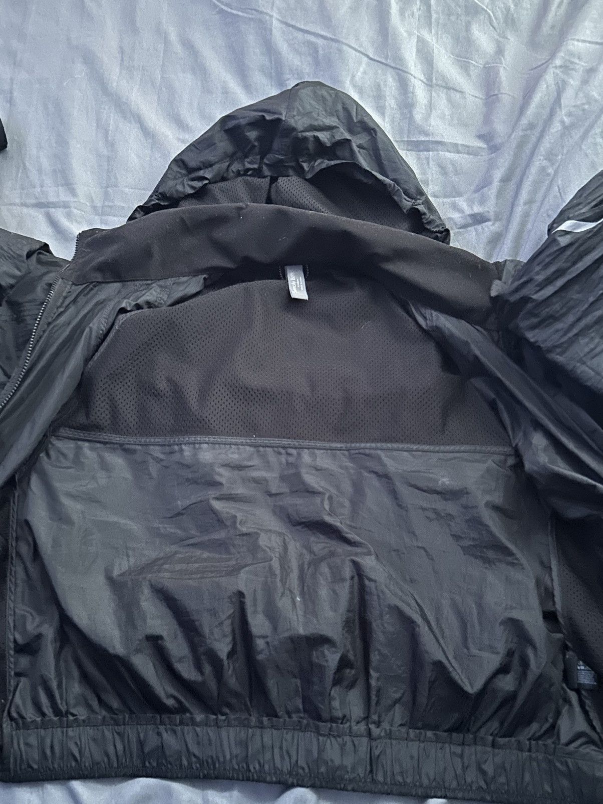 Sweaty Betty Sweaty Betty black windbreaker jacket Size S / US 4 / IT 40 - 3 Thumbnail