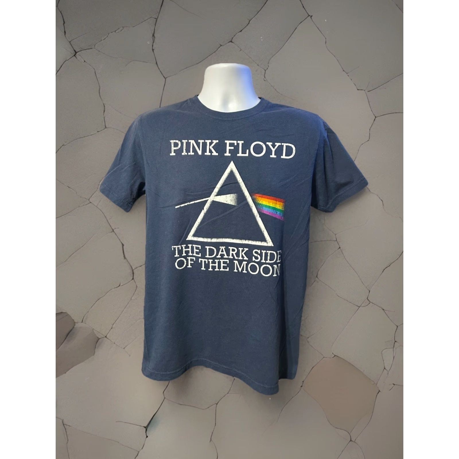 Vintage Pink Floyd The Dark Side Of The Moon Shirt Navy Blue Short Sleeve Adult Medium Crew Neck Graphi c Pullover T-Shirt Casual Basic Size M / US 6-8 / IT 42-44 - 4 Thumbnail