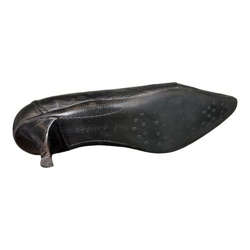 Stuart Weitzman STUART Weitzman Black Grey Pumps 2” Heeled Shoes Bow Size 9M Size US 9 / IT 39 - 9 Thumbnail