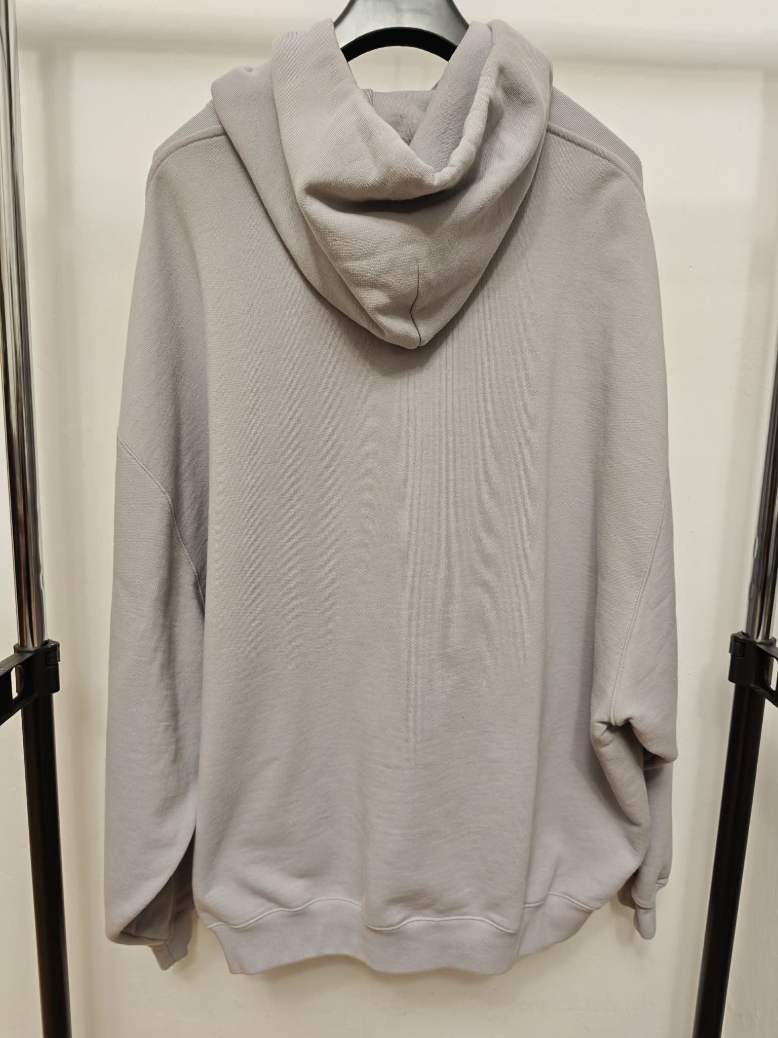 Vetements Vetements Limited Edition Logo Hoodie Lavender Hoodie Size US L / EU 52-54 / 3 - 2 Thumbnail